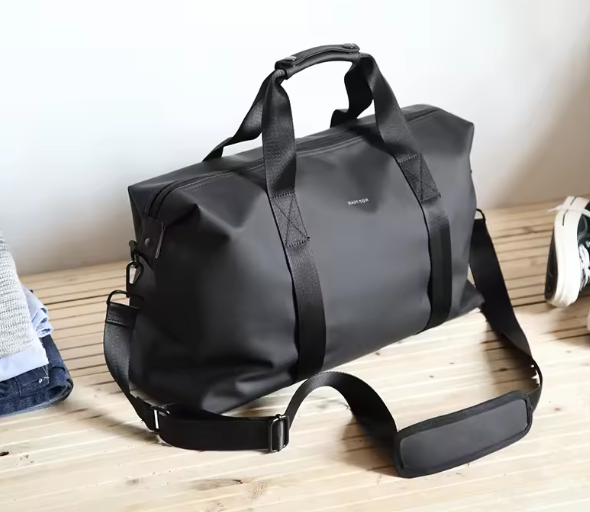 Weekender waterproof duffel bag (L)